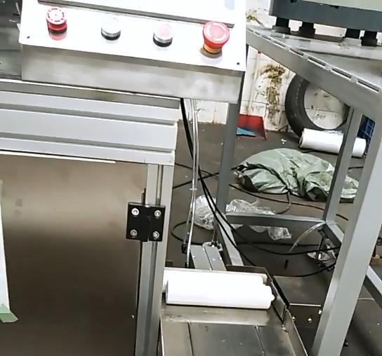 中山全自动双头硬管玻璃胶黄色91免费版